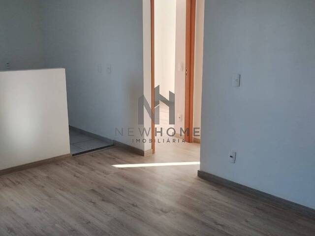 #1738 - Apartamento para Venda em São Leopoldo - RS - 2