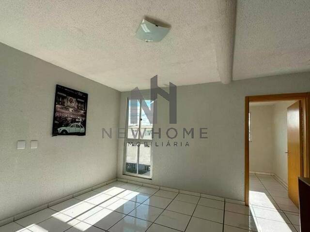 #1825 - Apartamento para Venda em São Leopoldo - RS
